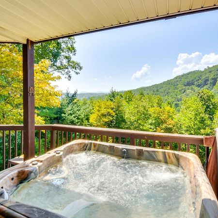Mountain Cabin With Hot Tub And Fire Pit! Blairsville Bagian luar foto